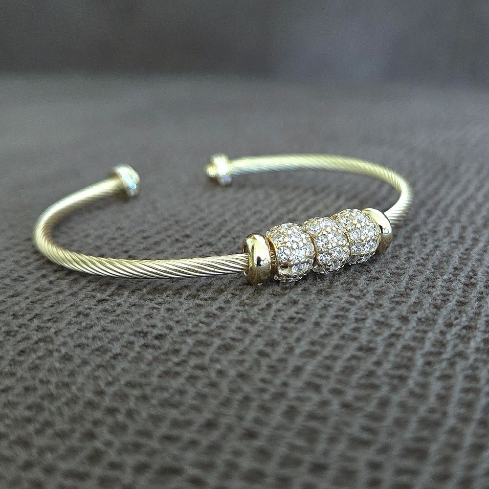 Rachel Zoe Gold💛 Open Ended Quintet🖐 Spinner Bracelet - NWT